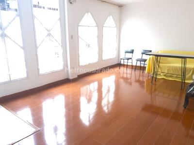 Casa de 4 alcobas en venta en Santa Ana Occidental, Bogotá, 217 m² · foto 5 de 20