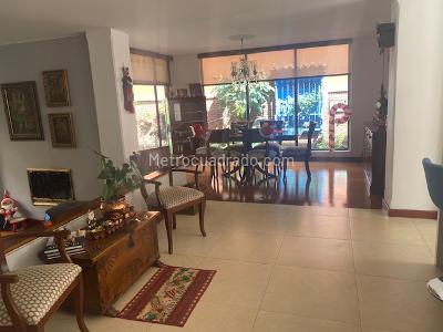 Apartamento en venta en Santa Barbara Occidental, Bogotá · foto 7 de 20