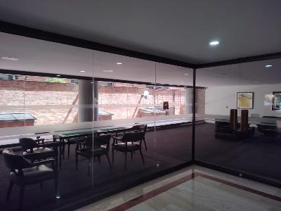 Apartamento de 3 alcobas en venta en La Cabrera Alta, Bogotá, 150 m² · foto 3 de 17