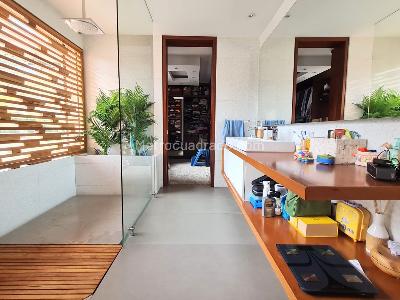 Apartamento de 3 alcobas en venta en Los Rosales (Oi), Bogotá, 315 m² · foto 3 de 11