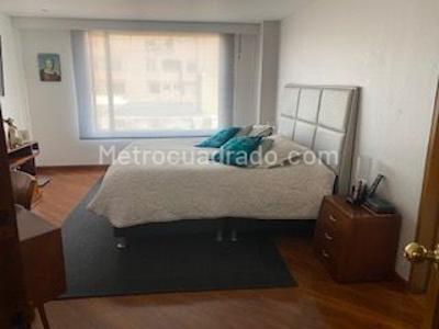 Apartamento de 4 alcobas en venta en Calleja Alta, Bogotá, 210 m² · foto 13 de 20