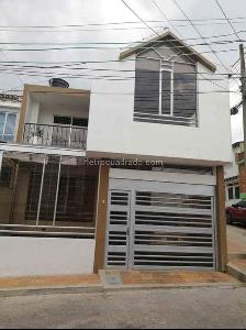 Casa de 4 alcobas en venta en Urbanizacion El Bosque, Tunja, 286 m² · foto 10 de 11