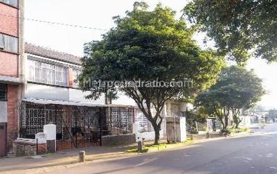 Casa de 4 alcobas en venta en La Soledad Teusaquillo, Bogotá, 180 m² · foto 2 de 17