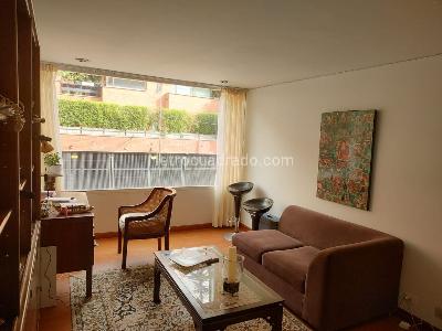 Apartamento en venta en Las Rosales, Bogotá · foto 2 de 9