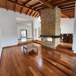 Casa de 5 alcobas en venta en Chia, Chía, 462 m² · foto 4 de 20