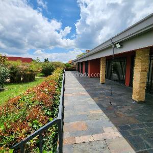 Casa de 5 alcobas en venta en Chia, Chía, 462 m² · foto 8 de 20