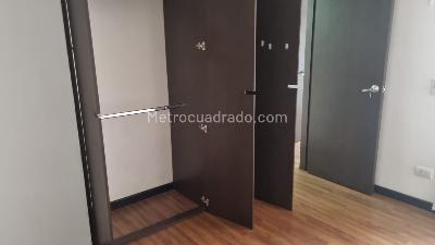 Apartamento de 3 alcobas en venta en Turingia Suba, Bogotá, 49 m² · foto 8 de 20