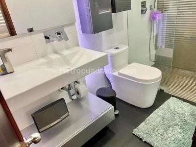 Apartamento en venta en Chico Norte, Bogotá · foto 8 de 17