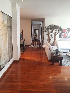 Apartamento de 3 alcobas en venta en Chico Reservado, Bogotá, 130 m² · foto 4 de 14