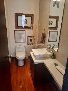 Apartamento de 3 alcobas en venta en Chico Reservado, Bogotá, 130 m² · foto 9 de 14
