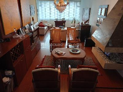 Casa de 4 alcobas en venta en Pasadena Alta, Bogotá, 240 m² · foto 3 de 19
