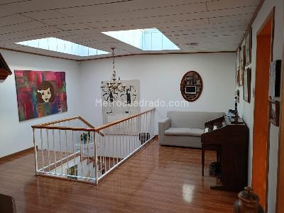 Casa de 4 alcobas en venta en Pasadena Alta, Bogotá, 240 m² · foto 7 de 19