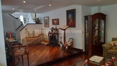 Casa de 4 alcobas en venta en Las Margaritas, Bogotá, 210 m² · foto 6 de 20