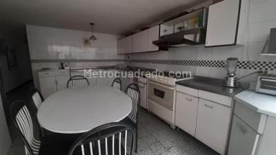 Casa de 4 alcobas en venta en Las Margaritas, Bogotá, 210 m² · foto 9 de 20