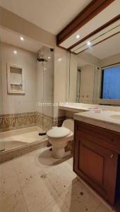 Apartamento en venta en Las Rosales, Bogotá · foto 9 de 13