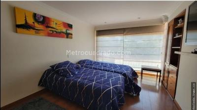 Apartamento en venta en Las Rosales, Bogotá · foto 10 de 13