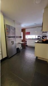 Apartamento en venta en Las Rosales, Bogotá · foto 13 de 13