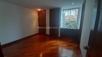 Apartamento de 3 alcobas en venta en Santa Paula, Bogotá, 159 m² · foto 11 de 20