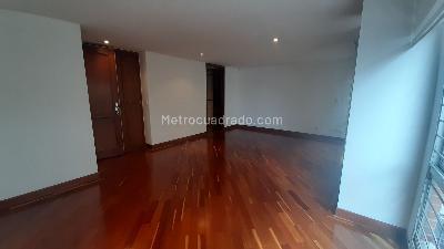 Apartamento de 3 alcobas en venta en Santa Paula, Bogotá, 159 m² · foto 12 de 20