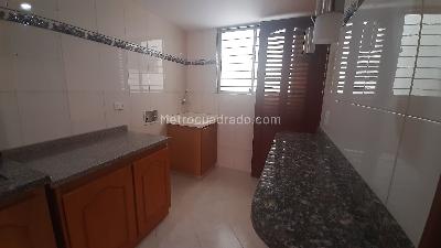 Apartamento de 3 alcobas en venta en Santa Paula, Bogotá, 159 m² · foto 6 de 20