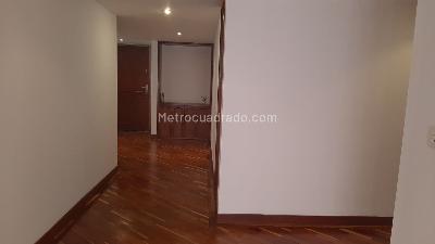 Apartamento de 3 alcobas en venta en Santa Paula, Bogotá, 159 m² · foto 7 de 20
