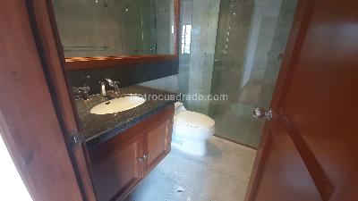 Apartamento de 3 alcobas en venta en Santa Paula, Bogotá, 159 m² · foto 10 de 20