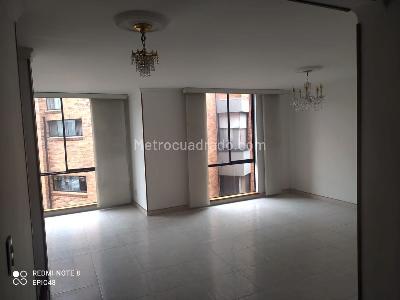 Apartamento en venta en Polo Club, Bogotá · foto 3 de 9