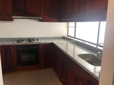 Apartamento en venta en La Carolina, Bogotá · foto 12 de 18