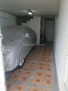 Casa de 5 alcobas en venta en Jose Joaquin Vargas, Bogotá, 372 m² · foto 16 de 17