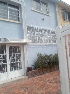 Casa de 5 alcobas en venta en Los Alcazares, Bogotá, 186 m² · foto 2 de 18