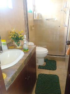 Casa de 5 alcobas en venta en Los Alcazares, Bogotá, 186 m² · foto 11 de 18