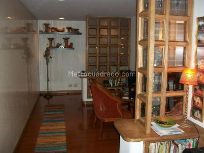 Apartamento de 2 alcobas en venta en Calleja Alta, Bogotá, 97 m² · foto 8 de 16