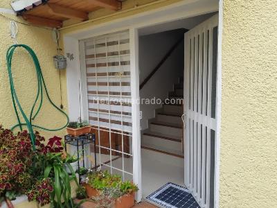 Casa en venta en Cedritos Capri, Bogotá · foto 4 de 17