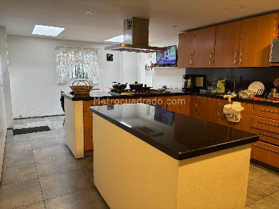 Casa de 3 alcobas en venta en Niza Antigua Iii Etapa, Bogotá, 323 m² · foto 3 de 20