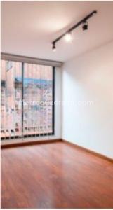 Apartamento de 3 alcobas en venta en Chico Navarra, Bogotá, 138 m² · foto 13 de 15