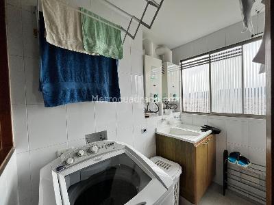 Apartamento de 3 alcobas en venta en Balcones De Lindaraja, Bogotá, 193 m² · foto 20 de 20
