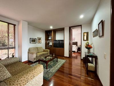 Apartamento de 3 alcobas en venta en Balcones De Lindaraja, Bogotá, 193 m² · foto 9 de 20