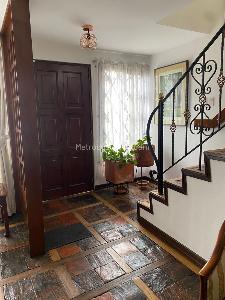 Casa de 4 alcobas en venta en Polo Club, Bogotá, 280 m² · foto 6 de 13