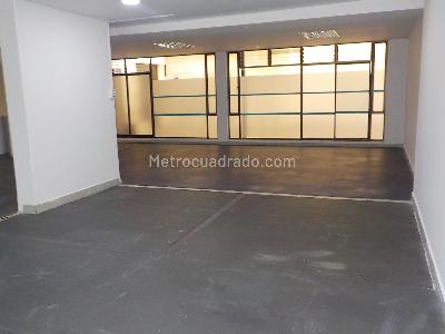 Casa de 5 alcobas en venta en El Lago, Bogotá, 1000 m² · foto 18 de 20
