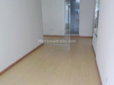 Casa de 5 alcobas en venta en El Lago, Bogotá, 1000 m² · foto 6 de 20
