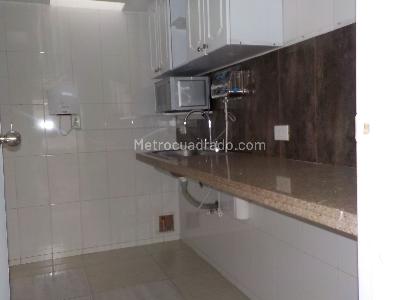 Casa de 5 alcobas en venta en El Lago, Bogotá, 1000 m² · foto 7 de 20