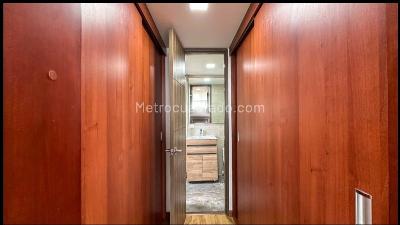 Apartamento de 2 alcobas en venta en Los Rosales, Bogotá, 113 m² · foto 11 de 16
