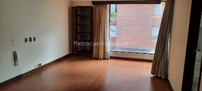 Apartamento de 3 alcobas en venta en La Cabrera Alta, Bogotá, 508 m² · foto 15 de 20