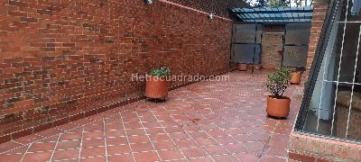 Apartamento de 3 alcobas en venta en La Cabrera Alta, Bogotá, 508 m² · foto 10 de 20