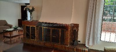 Apartamento de 3 alcobas en venta en La Cabrera Alta, Bogotá, 508 m² · foto 4 de 20