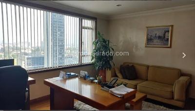 Apartamento de 3 alcobas en venta en Centro Las Nieves, Bogotá, 213 m² · foto 10 de 20