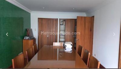 Apartamento de 3 alcobas en venta en Centro Las Nieves, Bogotá, 213 m² · foto 15 de 20