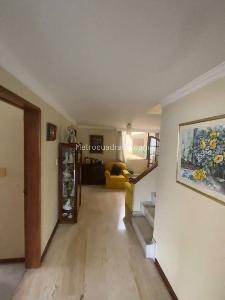 Apartamento de 4 alcobas en venta en Chico Navarra, Bogotá, 274 m² · foto 3 de 13