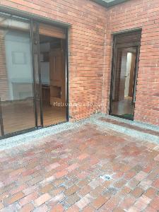 Casa de 4 alcobas en venta en Chico San Patricio, Bogotá, 227 m² · foto 16 de 20