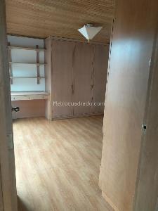 Casa de 4 alcobas en venta en Chico San Patricio, Bogotá, 227 m² · foto 12 de 20